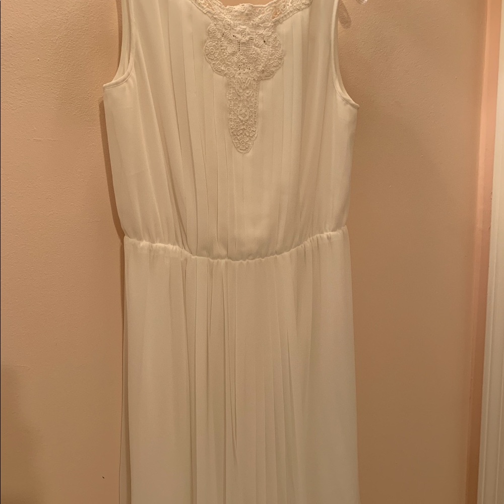 White dress with lace perfect condition